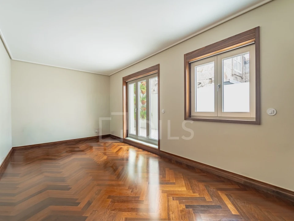 Apartamento T1 para Venda em Cedofeita, Santo Ildefonso, Sé, Miragaia, São Nicolau e Vitória Foto 7