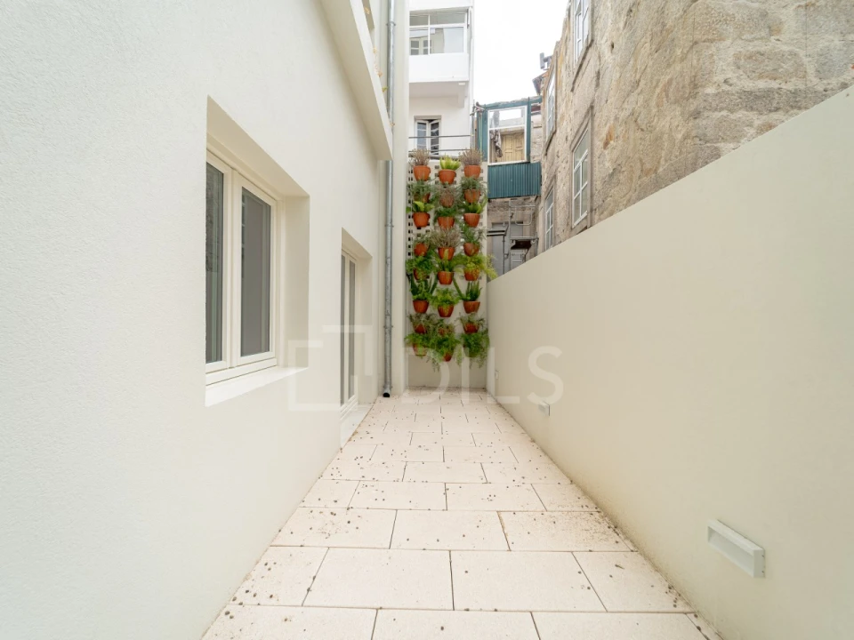 Apartamento T1 para Venda em Cedofeita, Santo Ildefonso, Sé, Miragaia, São Nicolau e Vitória Foto 9