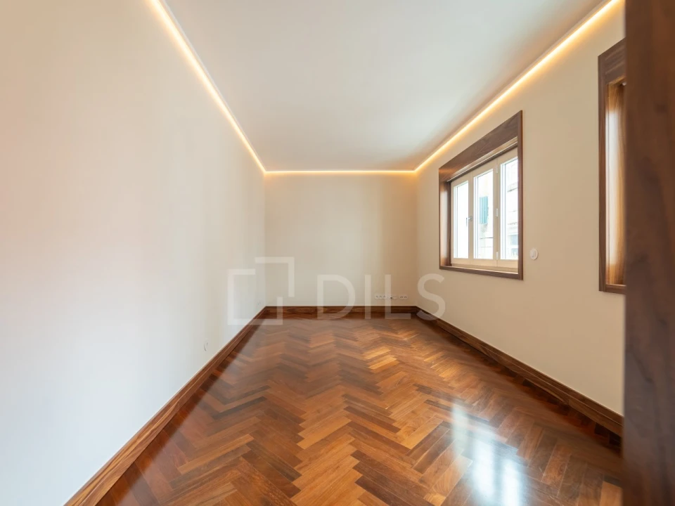 Apartamento T1 para Venda em Cedofeita, Santo Ildefonso, Sé, Miragaia, São Nicolau e Vitória Foto 17