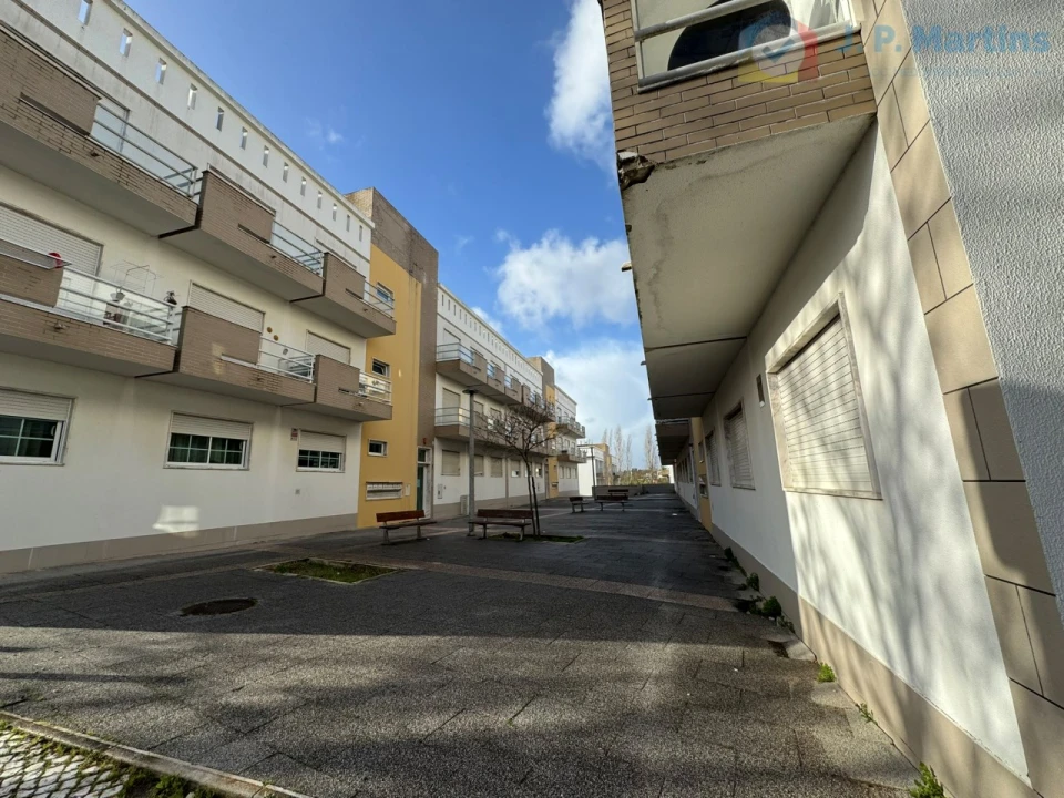 Apartamento T3 para Venda em Palhais e Coina Foto 4