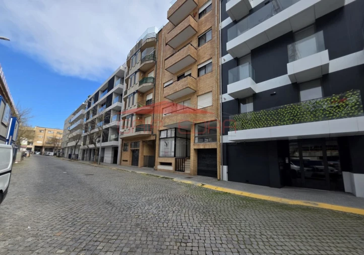 Apartamento T1 para Venda em Matosinhos e Leça da Palmeira Foto 17