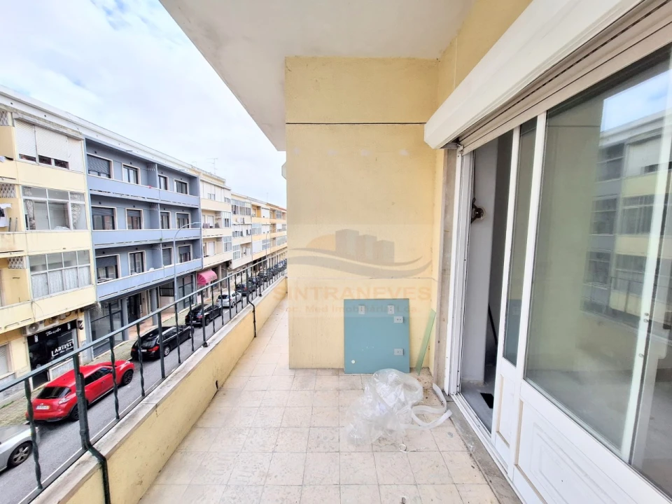 Apartamento T2 para Venda em Falagueira-Venda Nova Foto 11