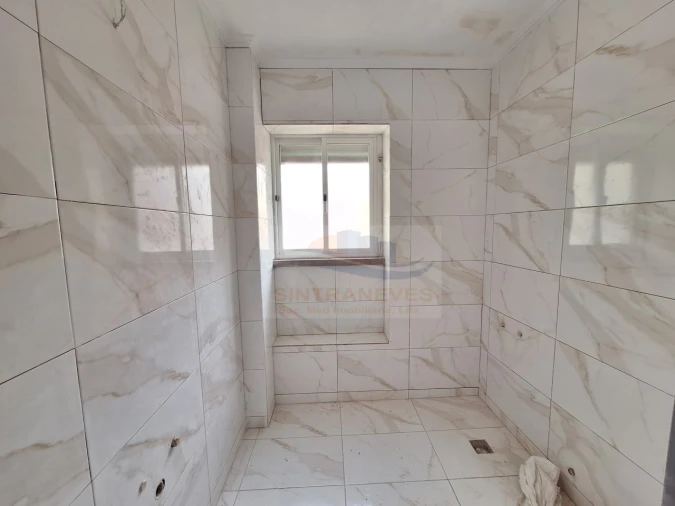 Apartamento T2 para Venda em Falagueira-Venda Nova Foto 8