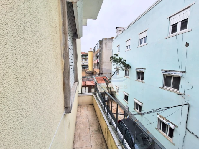 Apartamento T2 para Venda em Falagueira-Venda Nova Foto 10