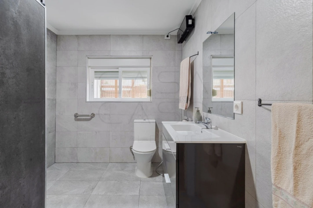 Moradia T2 para Venda em União das Freguesias de Setúbal Foto 10