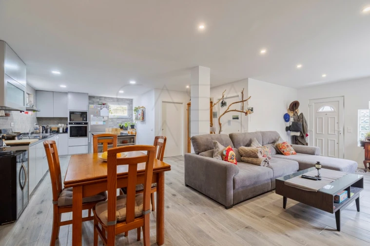 Moradia T2 para Venda em União das Freguesias de Setúbal Foto 5