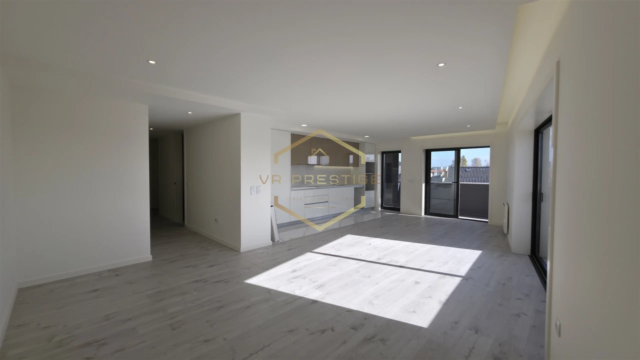 Apartamento T2 para Venda em Póvoa de Varzim, Beiriz e Argivai Foto 1