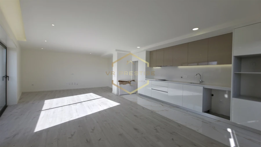 Apartamento T2 para Venda em Póvoa de Varzim, Beiriz e Argivai Foto 3