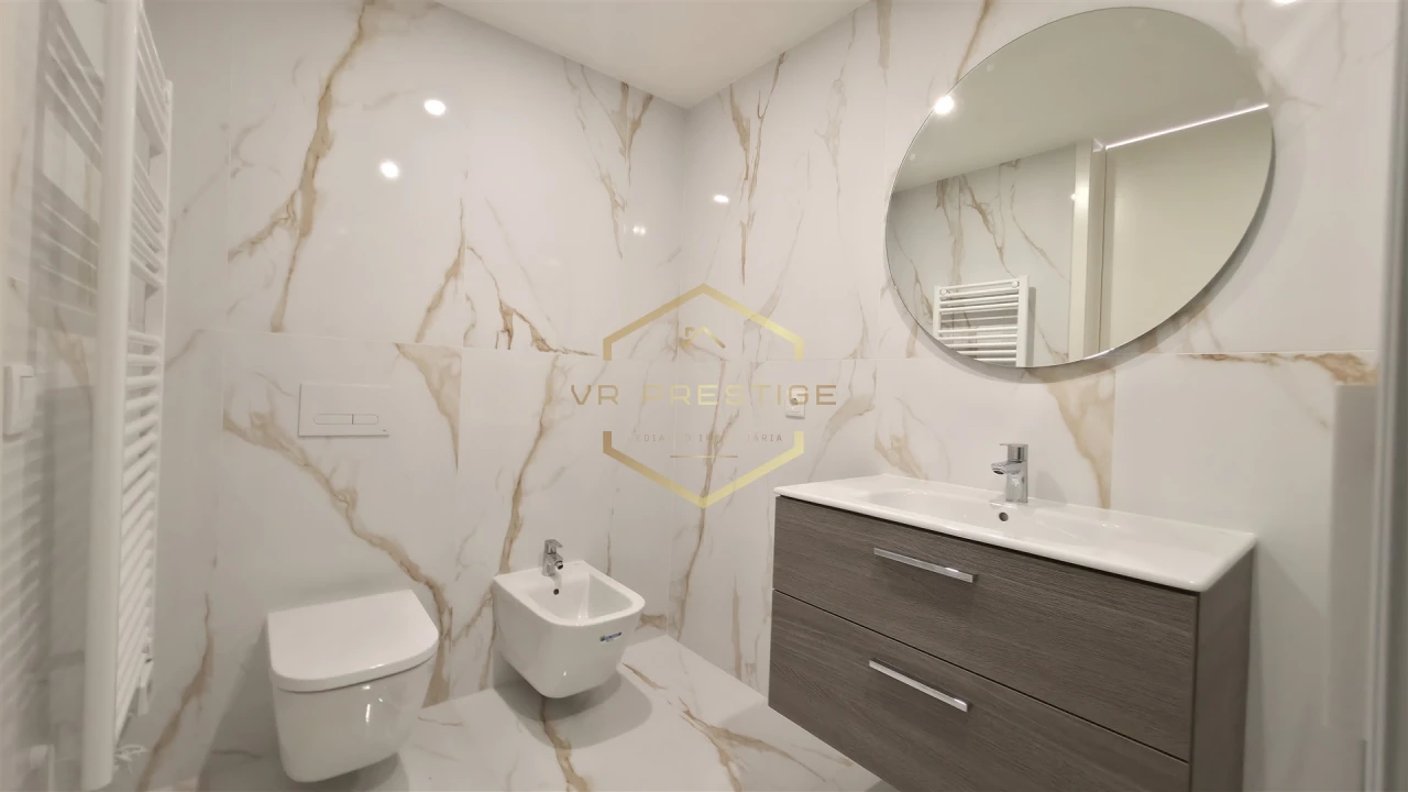 Apartamento T2 para Venda em Póvoa de Varzim, Beiriz e Argivai Foto 6