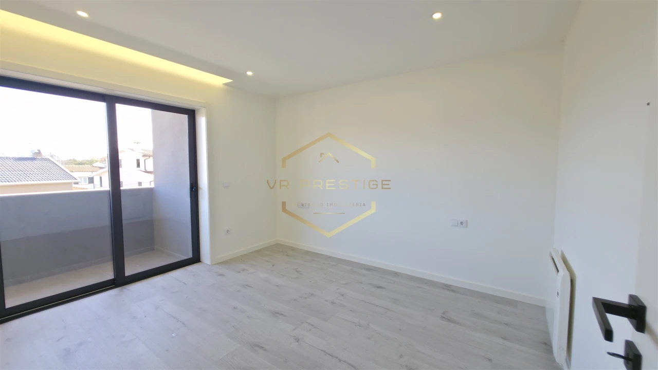 Apartamento T2 para Venda em Póvoa de Varzim, Beiriz e Argivai Foto 8