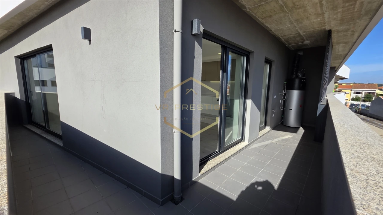 Apartamento T2 para Venda em Póvoa de Varzim, Beiriz e Argivai Foto 2