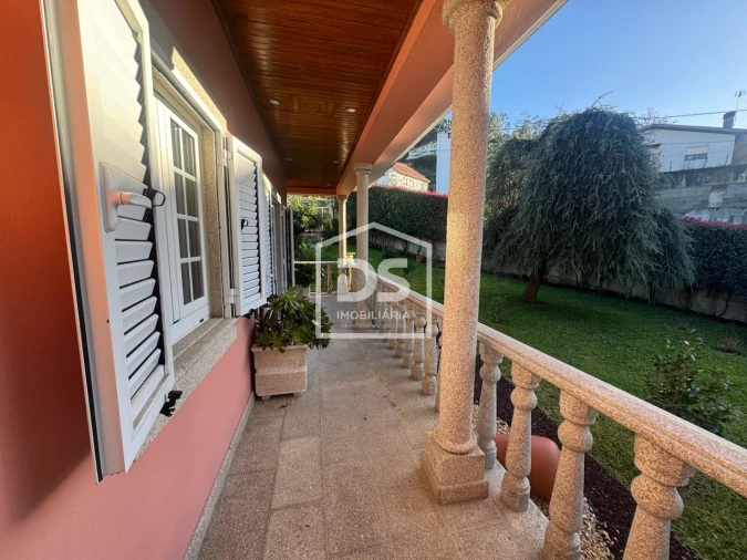 Moradia T3 para Venda em São Tomé de Negrelos Foto 9