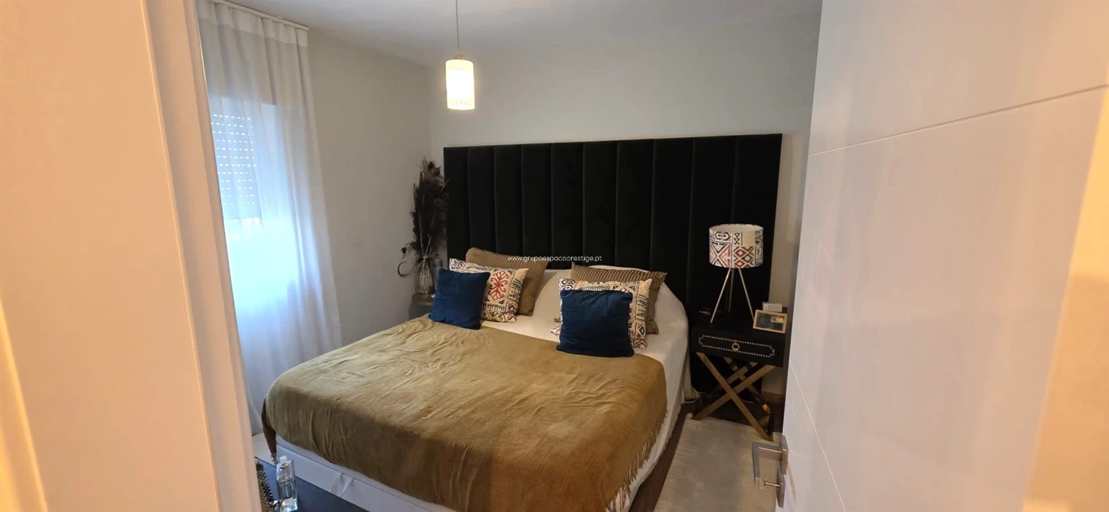 Apartamento T3 para Venda em Olhão Foto 18