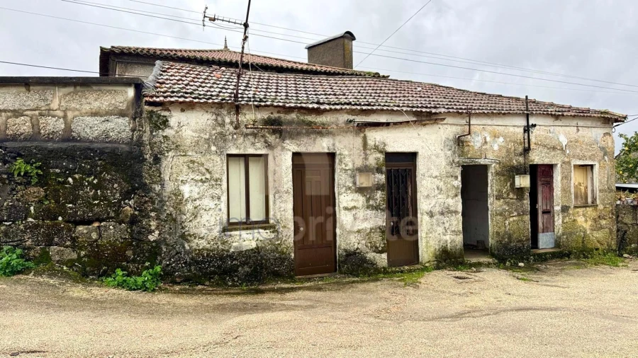 Moradia T2 para Venda em Vilarinho Foto 2