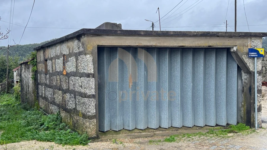 Moradia T2 para Venda em Vilarinho Foto 5