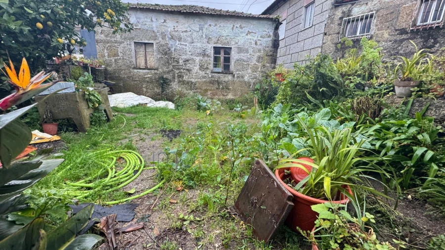 Moradia T2 para Venda em Vilarinho Foto 8