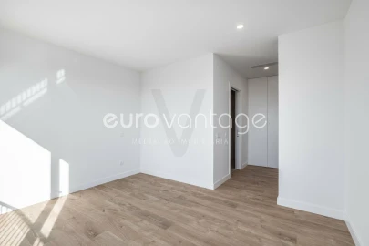 Apartamento T3 para Venda em Leiria, Pousos, Barreira e Cortes