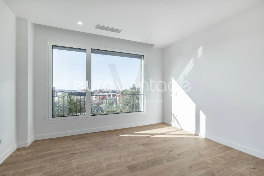 Apartamento T3 para Venda em Leiria, Pousos, Barreira e Cortes Foto 16