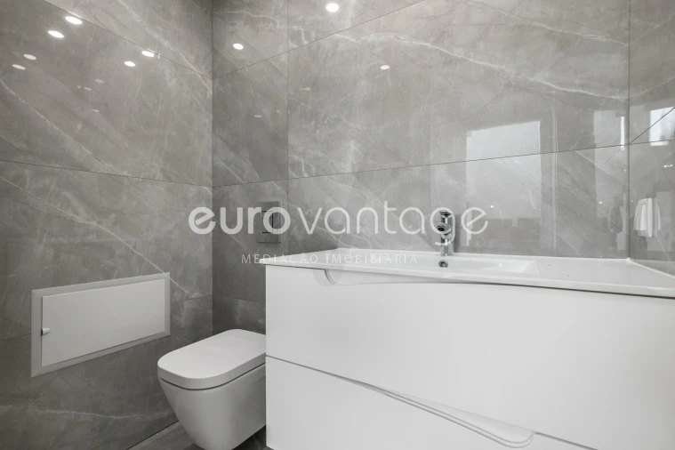 Apartamento T3 para Venda em Leiria, Pousos, Barreira e Cortes Foto 14