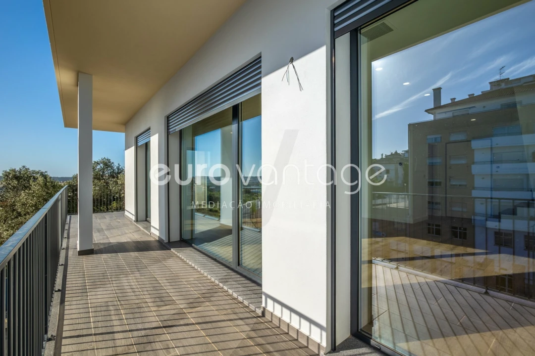 Apartamento T3 para Venda em Leiria, Pousos, Barreira e Cortes Foto 12