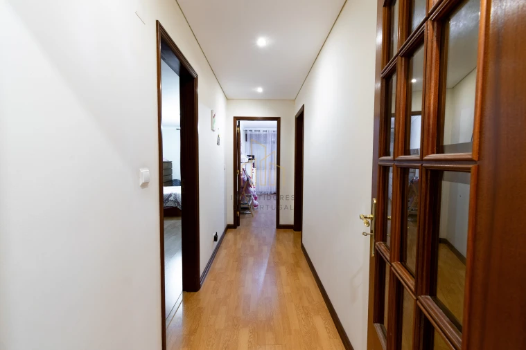 Apartamento T3 para Venda em Agualva e Mira-Sintra Foto 15