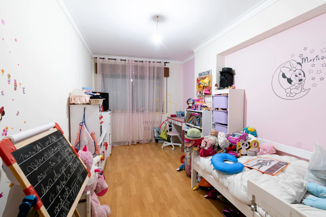 Apartamento T3 para Venda em Agualva e Mira-Sintra Foto 12