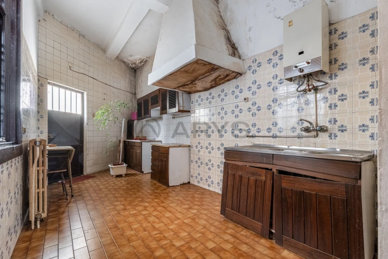 Prédio para Venda em São Vitor (Braga) Foto 14