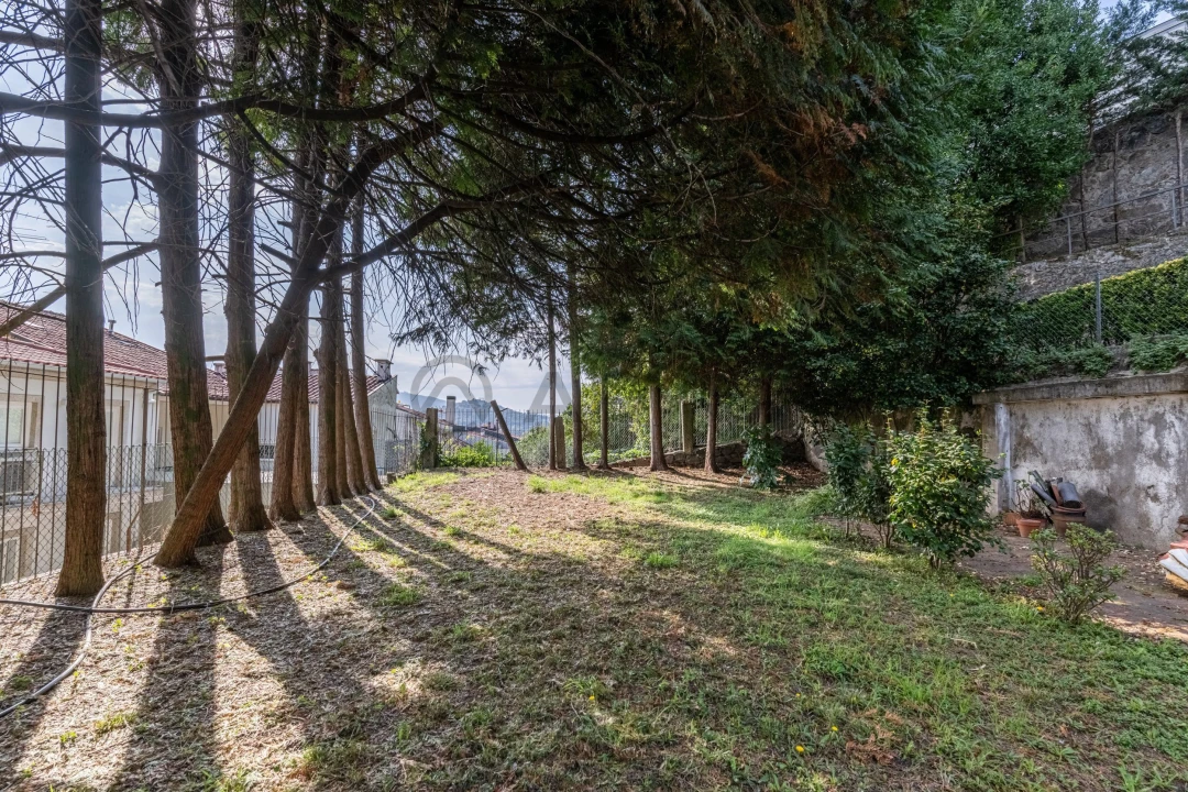 Prédio para Venda em São Vitor (Braga) Foto 7