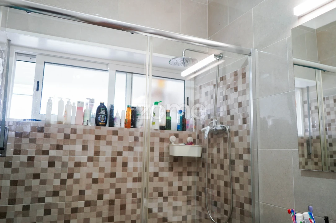 Apartamento T1 para Venda em Grândola e Santa Margarida da Serra Foto 6