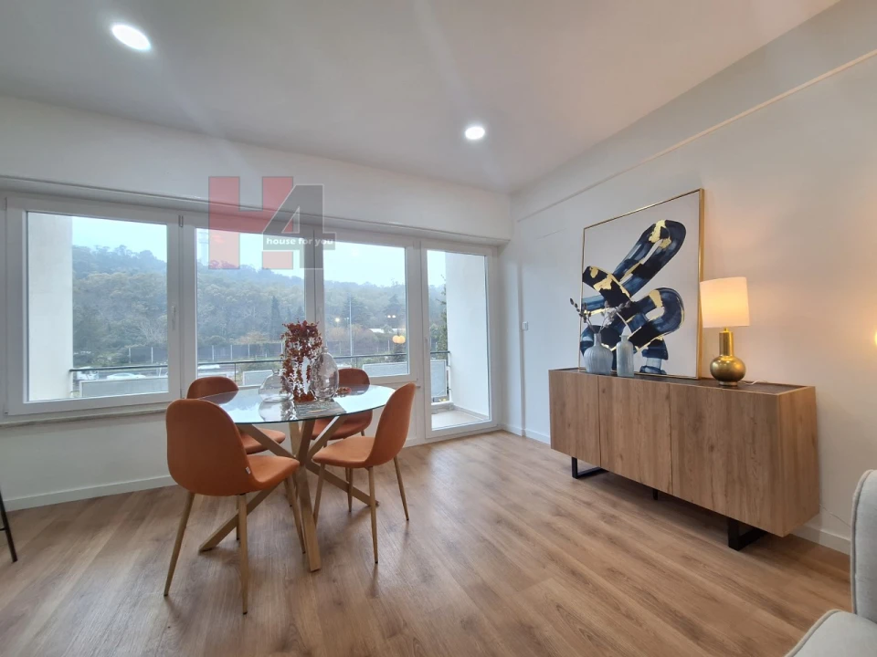 Apartamento T3 para Venda em Benfica Foto 3