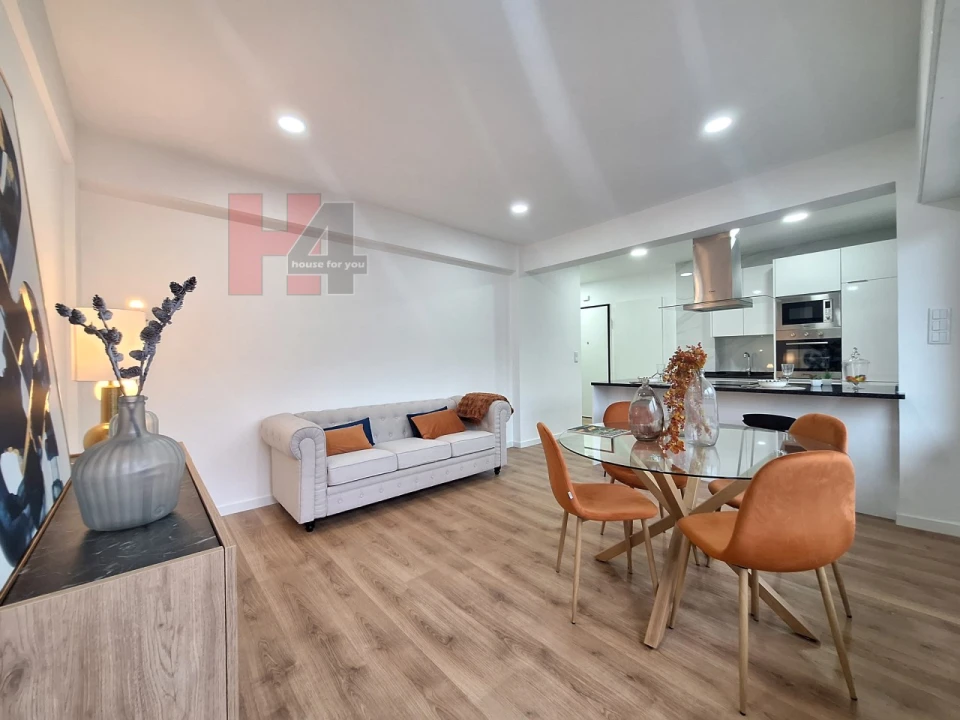 Apartamento T3 para Venda em Benfica Foto 4