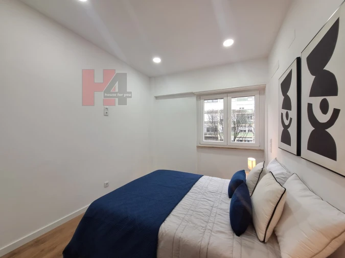 Apartamento T3 para Venda em Benfica Foto 32