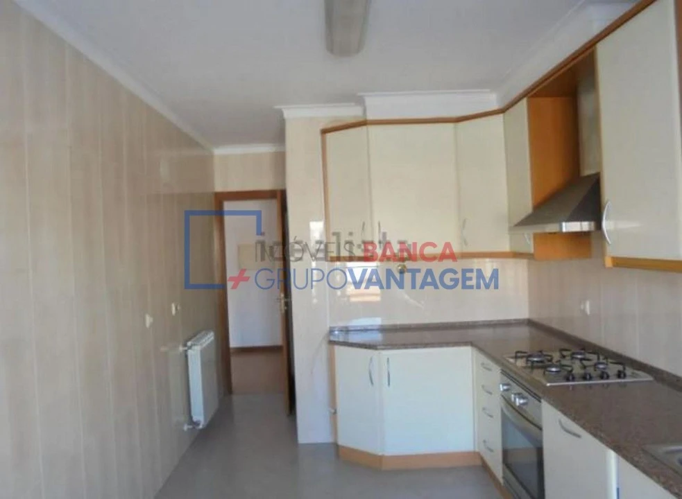 Apartamento T2 para Venda em Algueirão-Mem Martins Foto 8