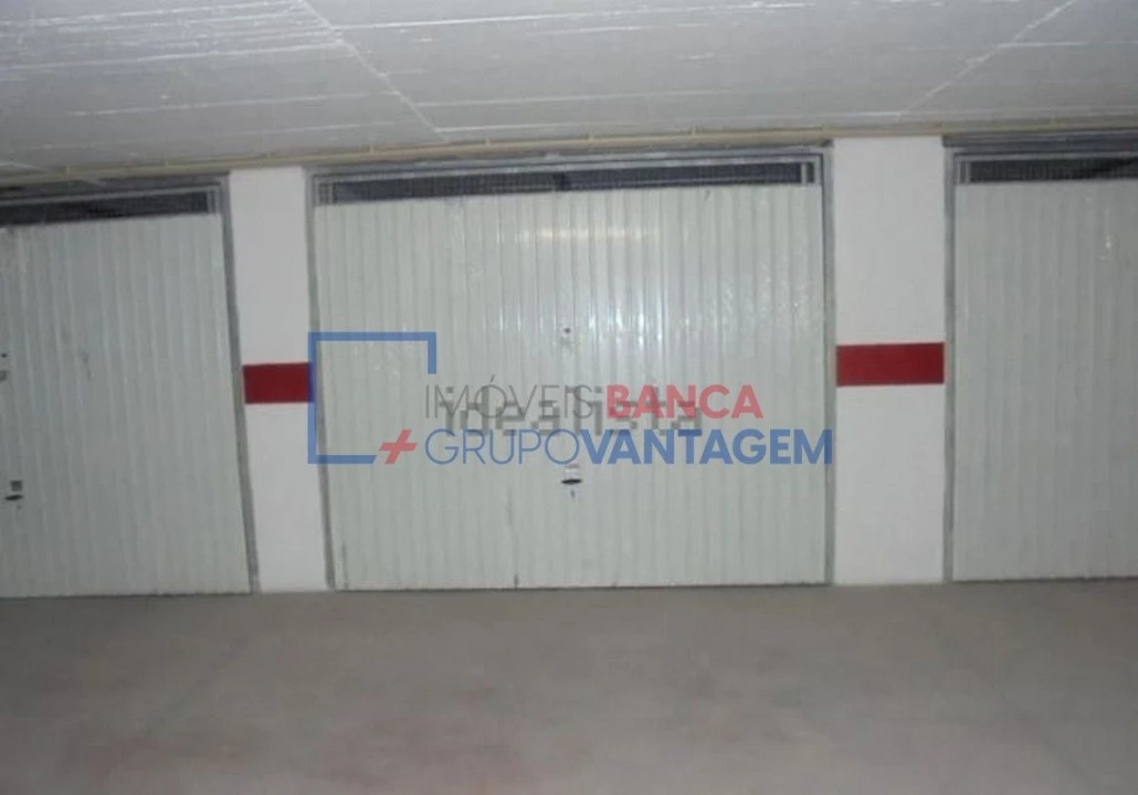 Apartamento T2 para Venda em Algueirão-Mem Martins Foto 11