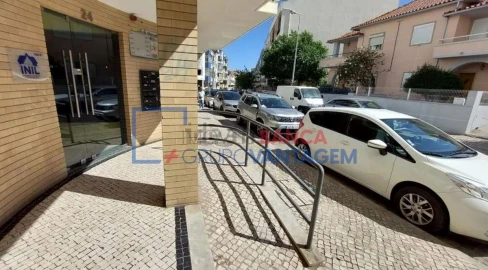 Apartamento T2 para Venda em Algueirão-Mem Martins