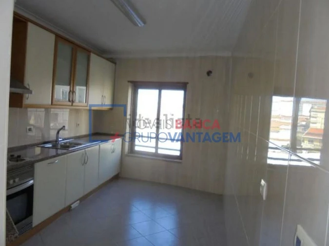 Apartamento T2 para Venda em Algueirão-Mem Martins Foto 7