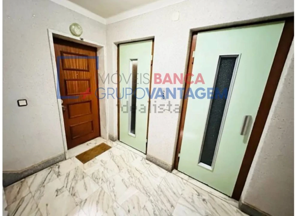 Apartamento T2 para Venda em Agualva e Mira-Sintra Foto 2