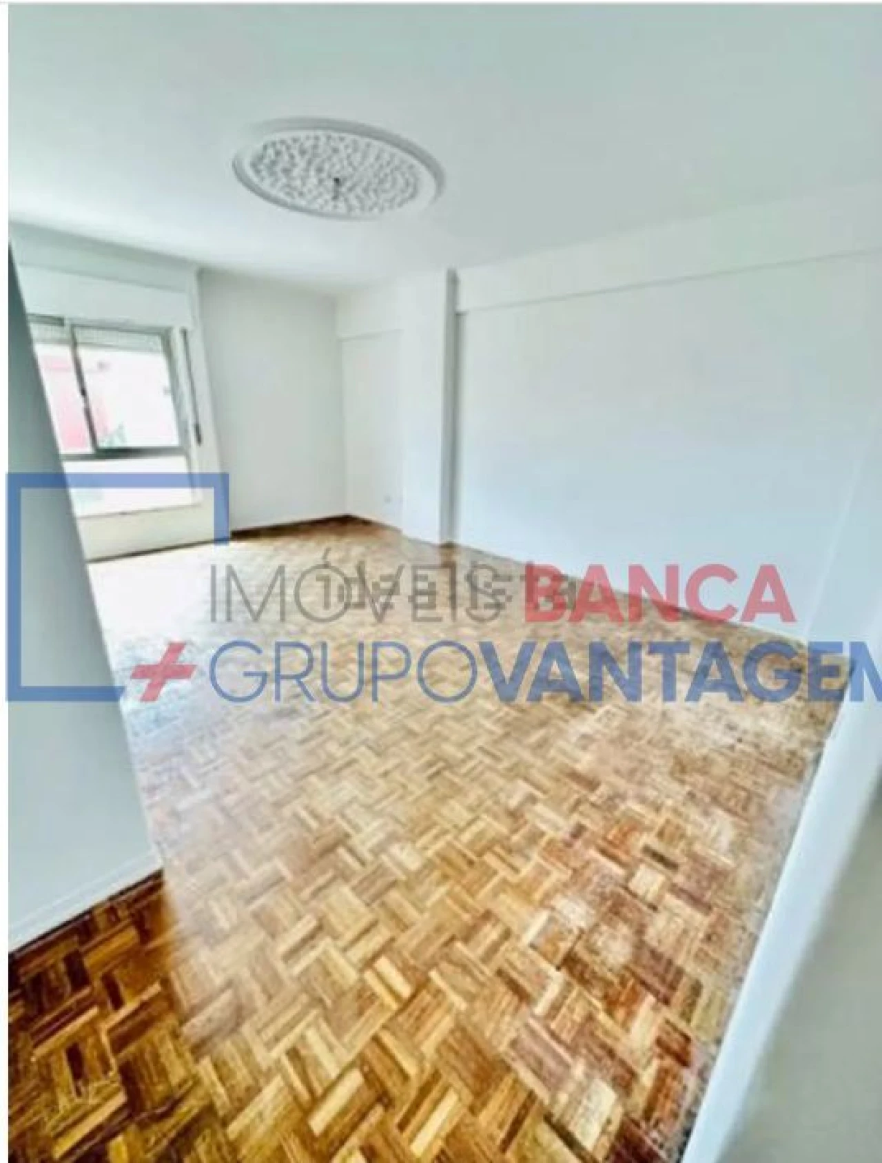 Apartamento T2 para Venda em Agualva e Mira-Sintra Foto 7