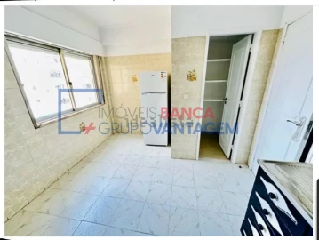 Apartamento T2 para Venda em Agualva e Mira-Sintra