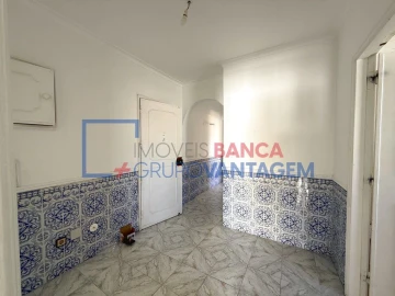 Apartamento T2 para Venda em Agualva e Mira-Sintra