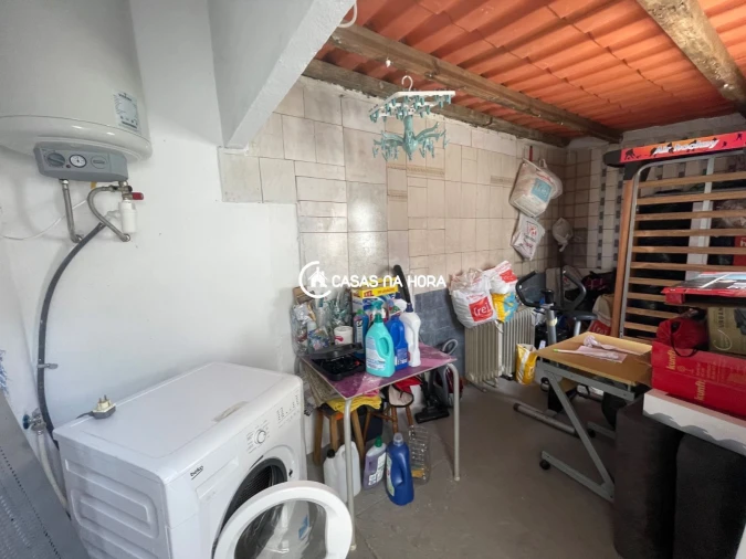 Apartamento T2 para Arrendamento em Avintes Foto 16