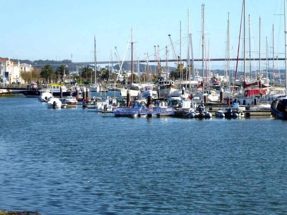 Terreno Misto para Venda em Tavarede Foto 4
