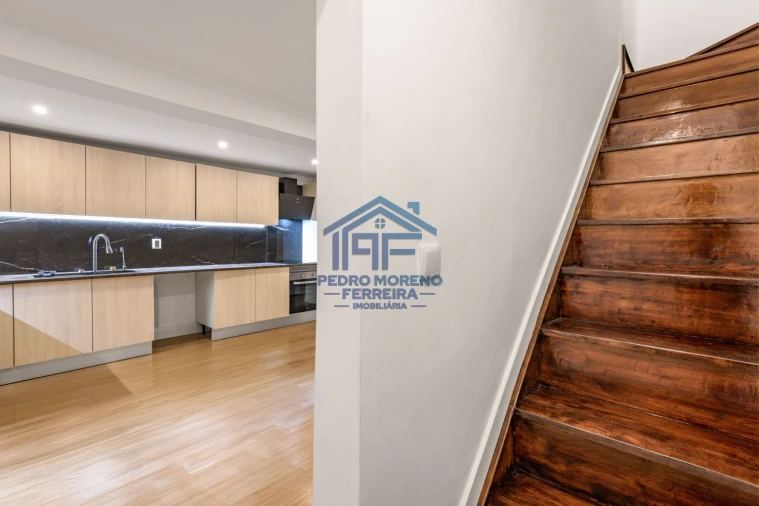 Apartamento T2 para Venda em Covilhã e Canhoso Foto 3