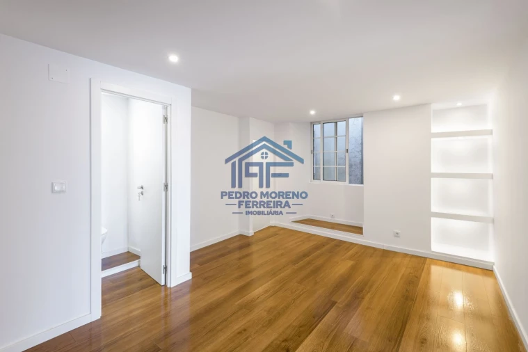 Apartamento T2 para Venda em Covilhã e Canhoso Foto 5