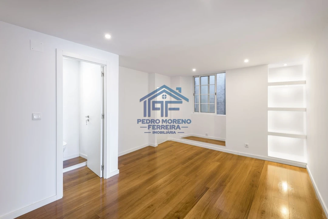 Apartamento T2 para Venda em Covilhã e Canhoso Foto 5