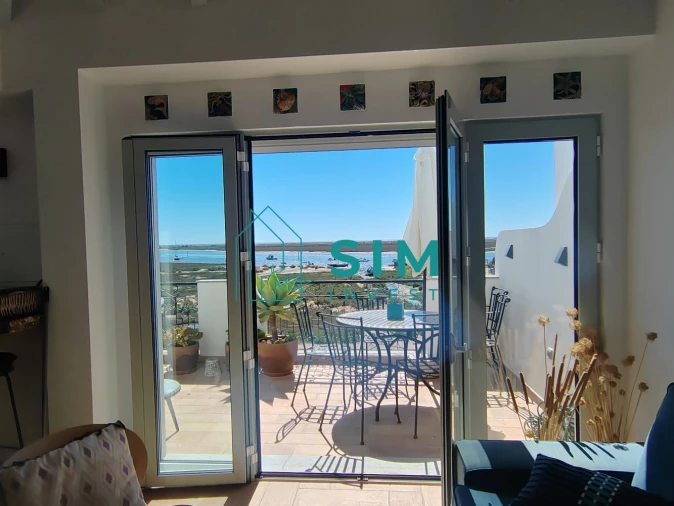 Moradia T2 para Venda em Santa Luzia Foto 3