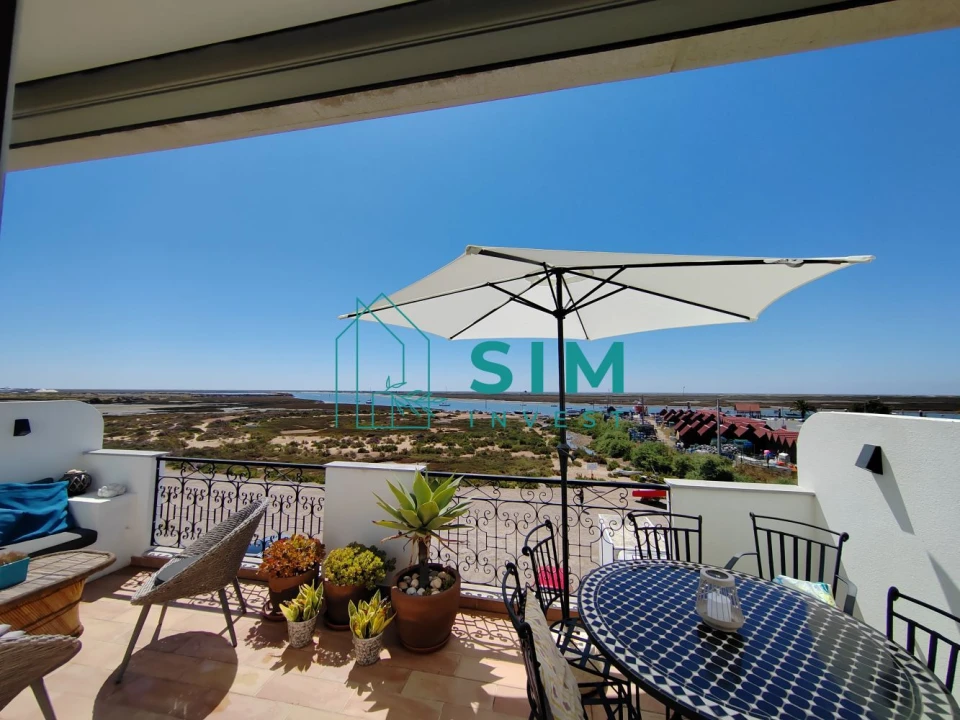 Moradia T2 para Venda em Santa Luzia Foto 1