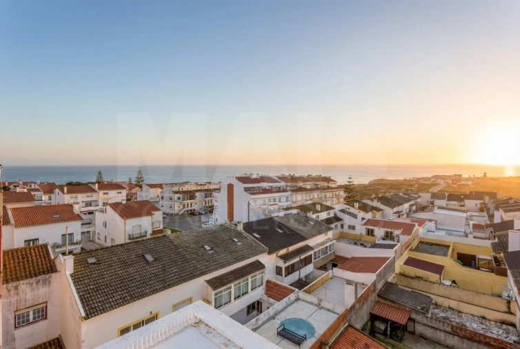 Apartamento T3 para Venda em Peniche Foto 2
