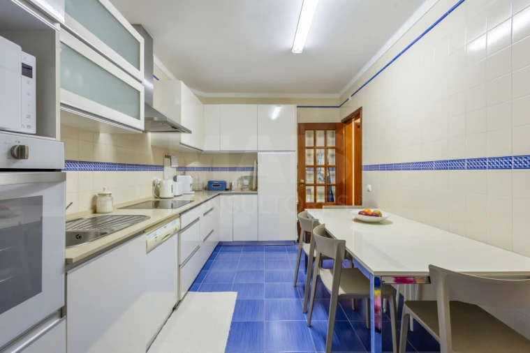 Apartamento T3 para Venda em Peniche Foto 11