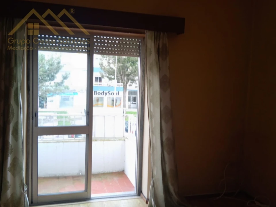 Apartamento T3 para Venda em Lourinhã e Atalaia Foto 3